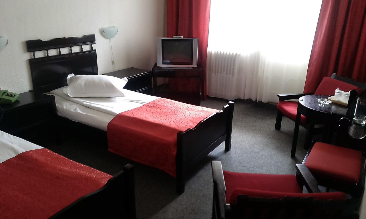 Hotel Tusnad بايلي توشناد المظهر الخارجي الصورة